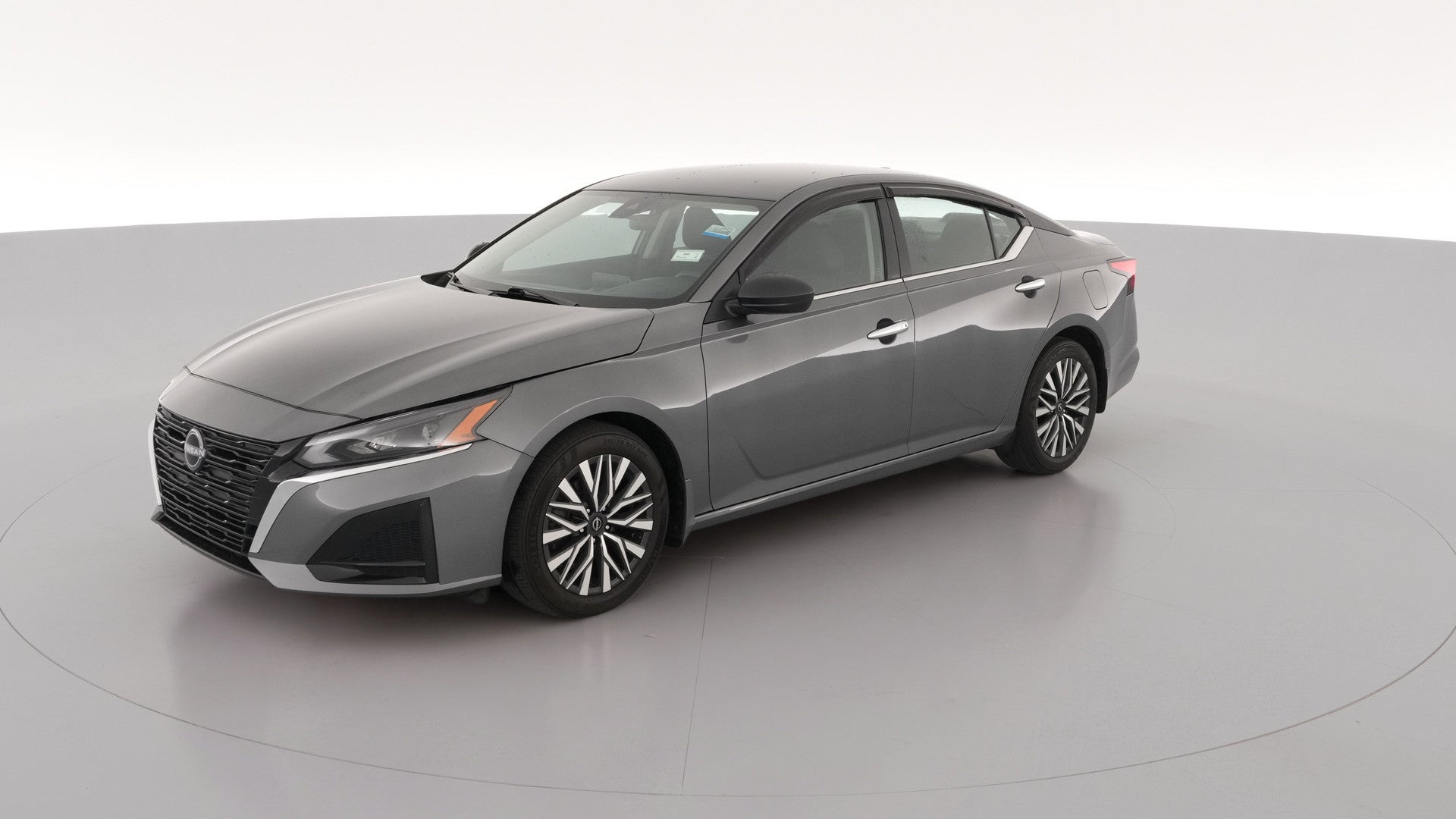 2024 Nissan Altima vehicle photo