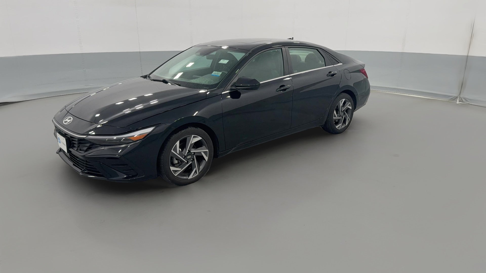 2024 Hyundai Elantra vehicle photo