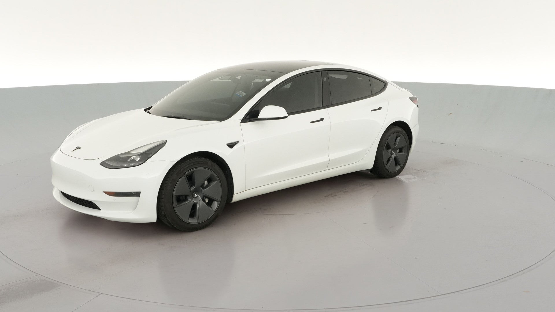 2021 Tesla Model 3 vehicle photo