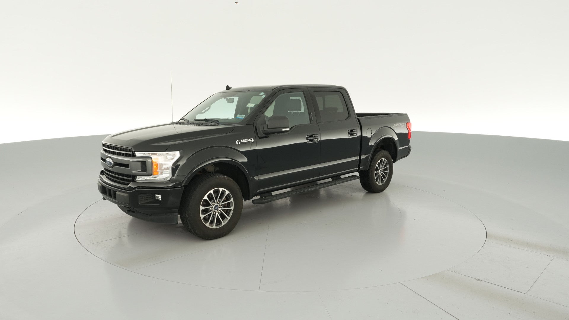 2018 Ford F150 SuperCrew Cab vehicle photo