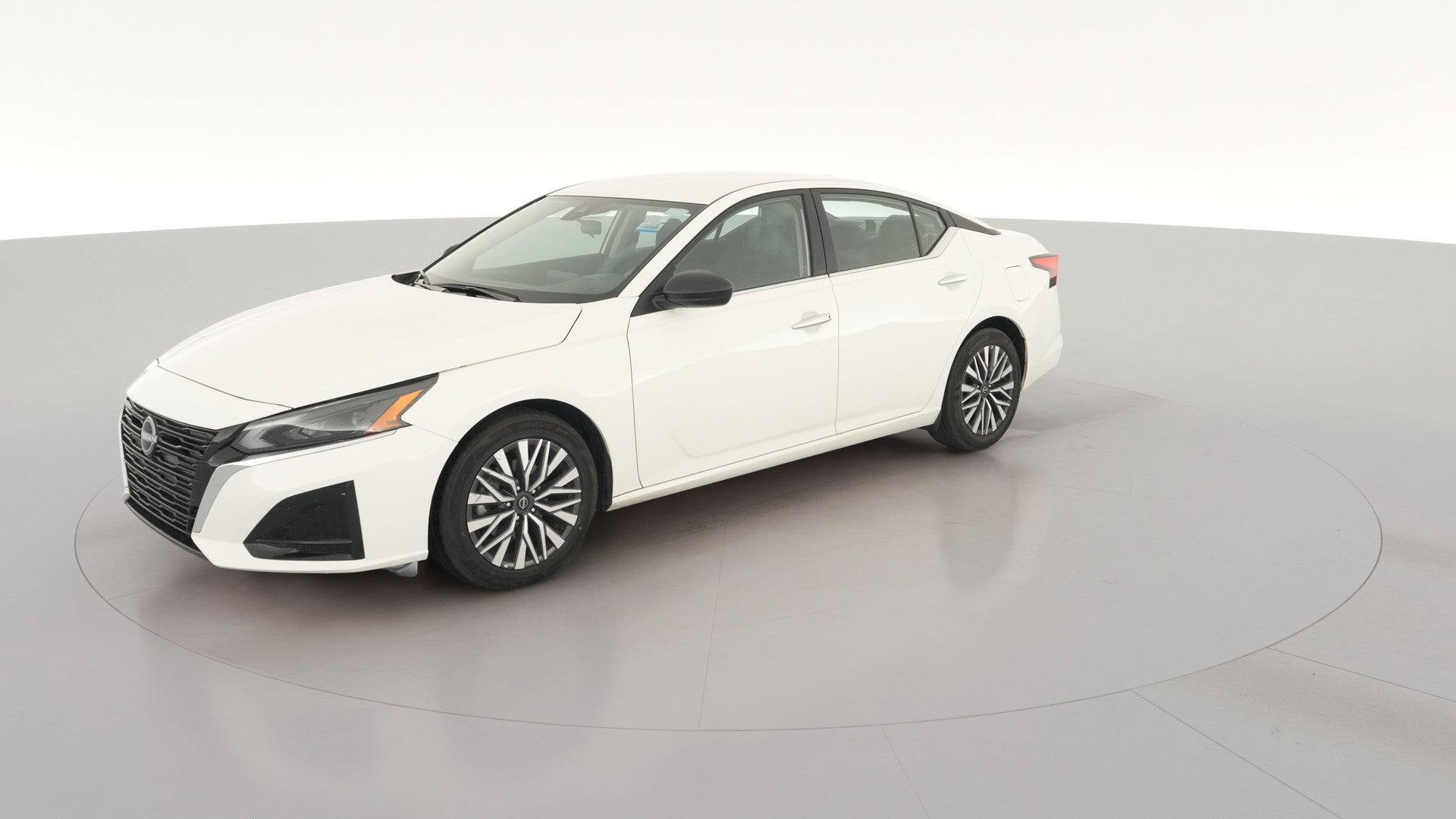 2025 Nissan Altima vehicle photo