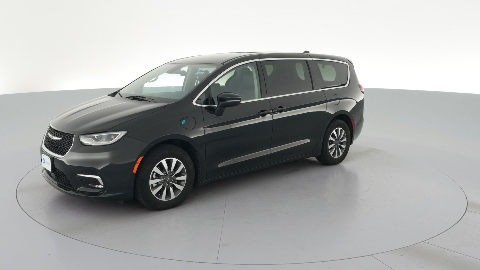 2023 Chrysler Pacifica Hybrid vehicle photo