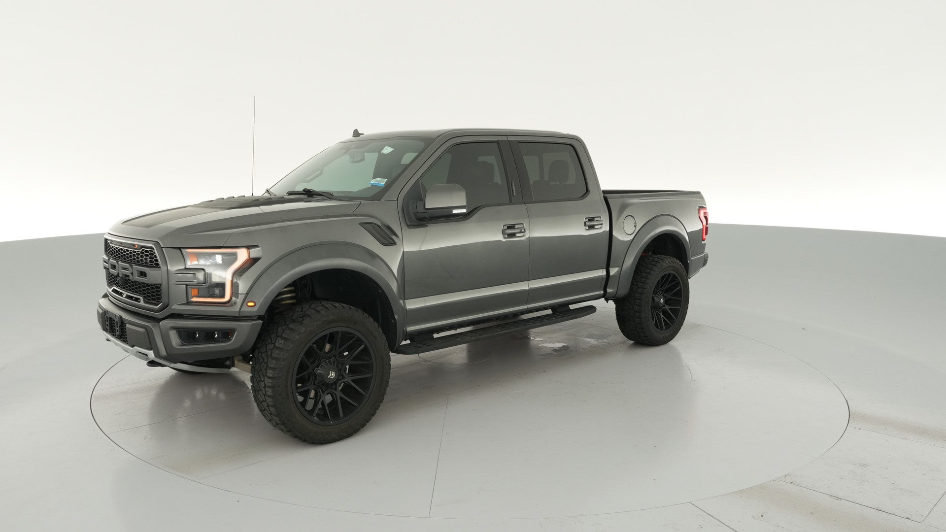 2019 Ford F150 SuperCrew Cab vehicle photo