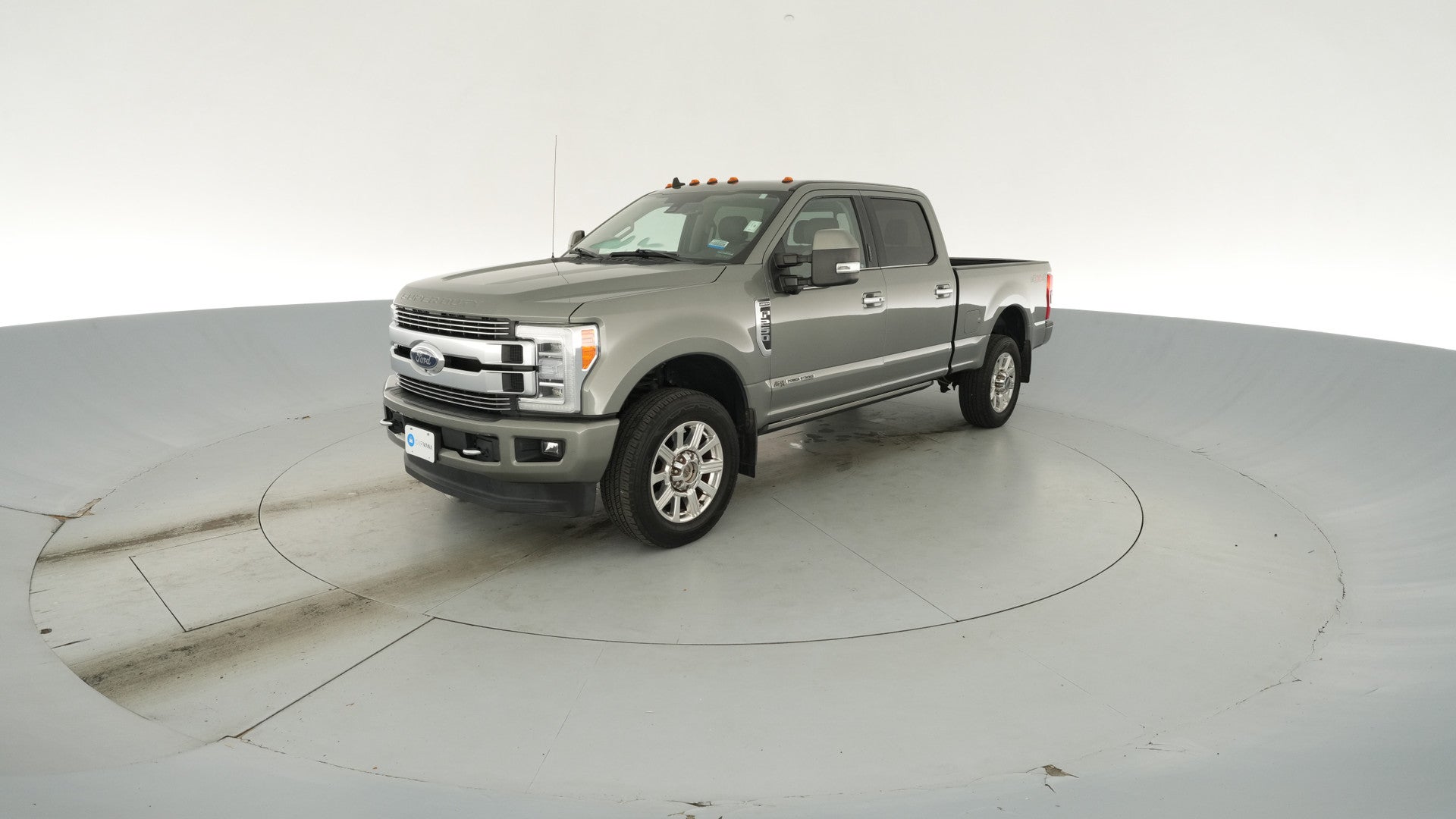2019 Ford F250 Super Duty Crew Cab vehicle photo