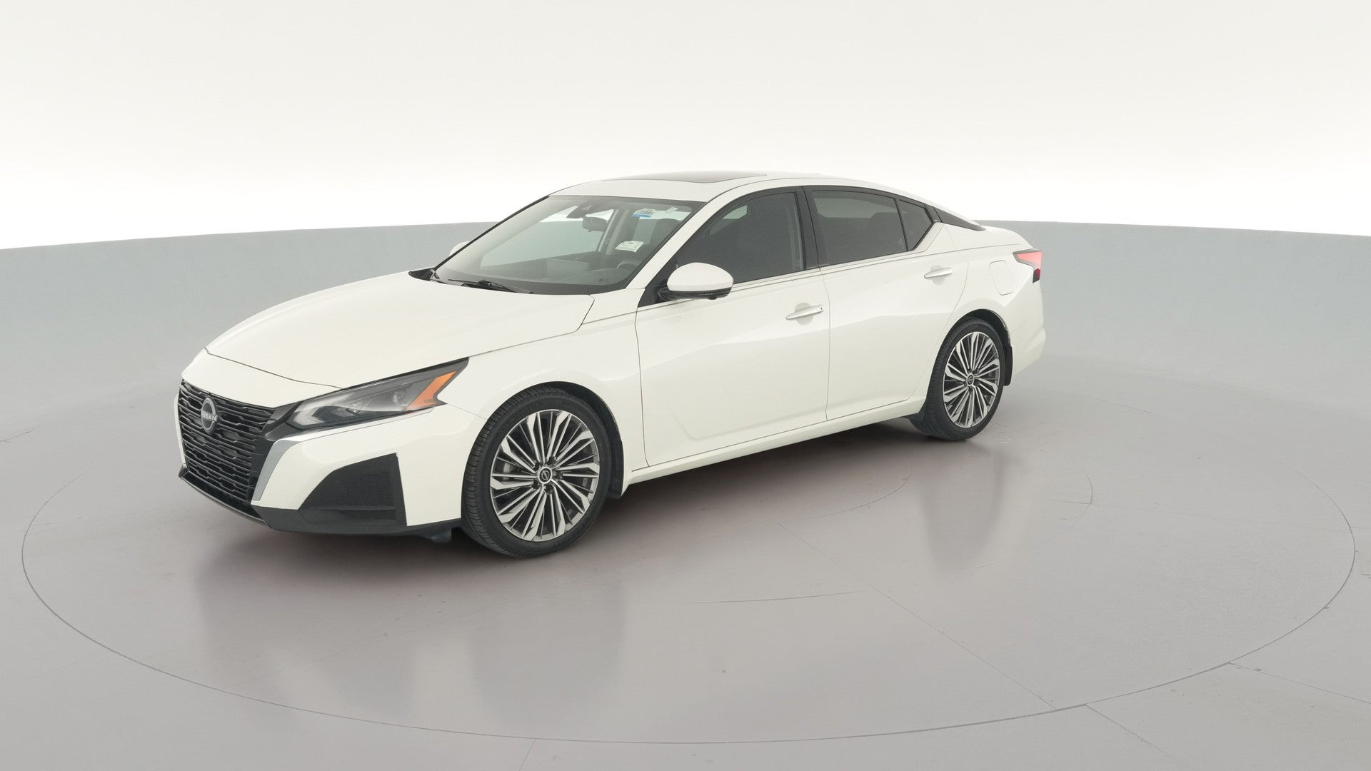 2023 Nissan Altima vehicle photo