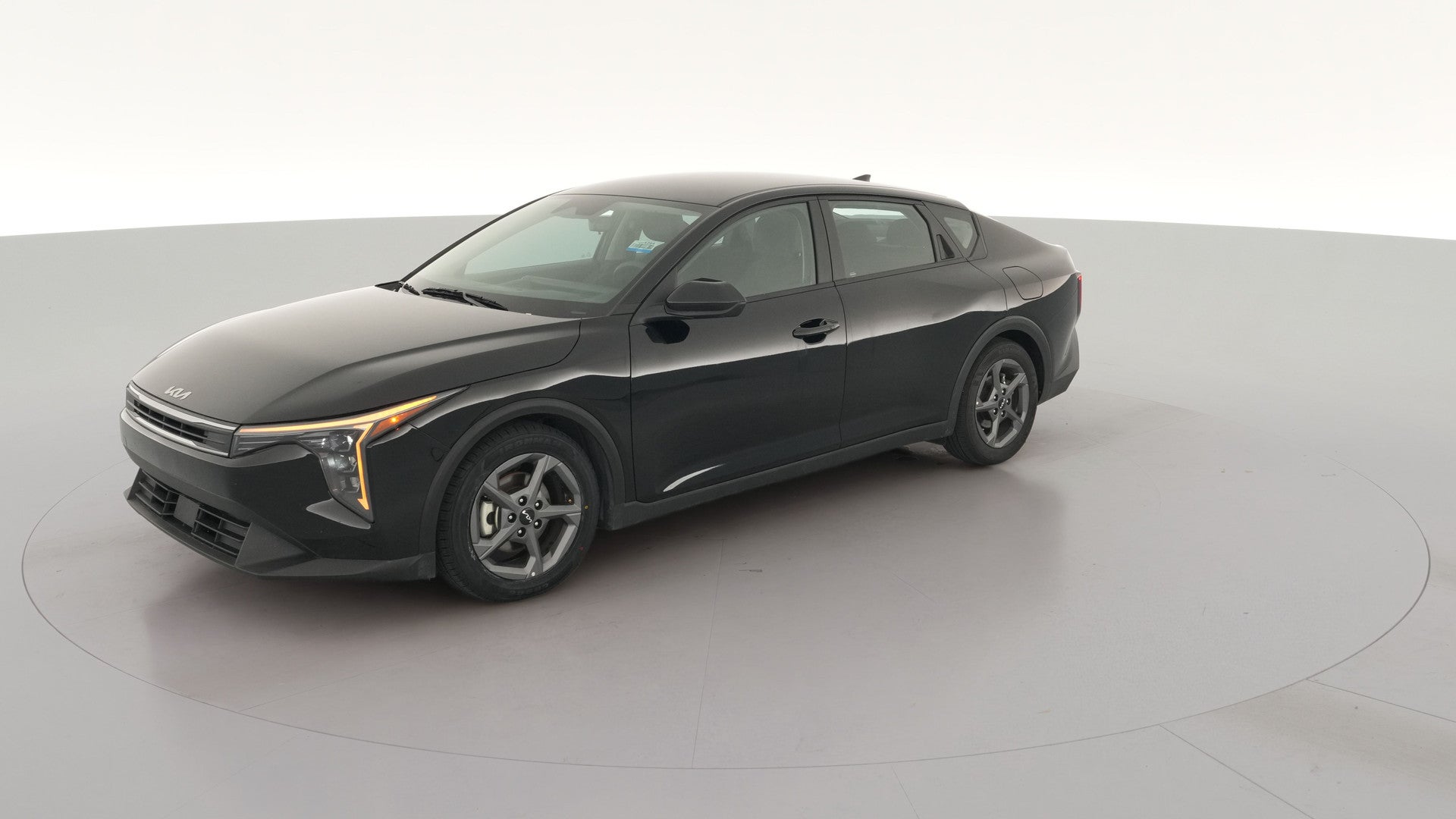 2025 Kia K4 vehicle photo