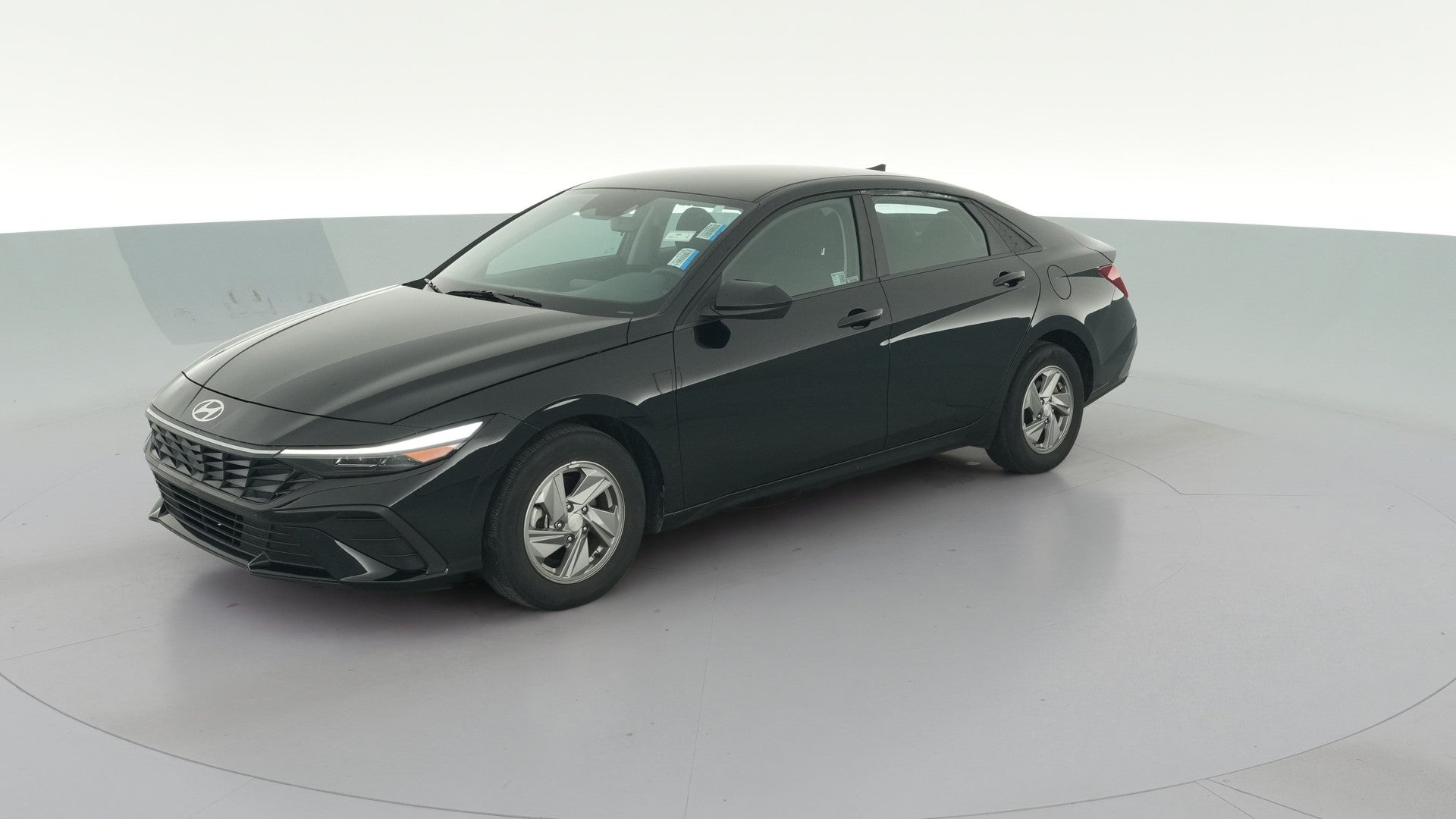 2025 Hyundai Elantra vehicle photo