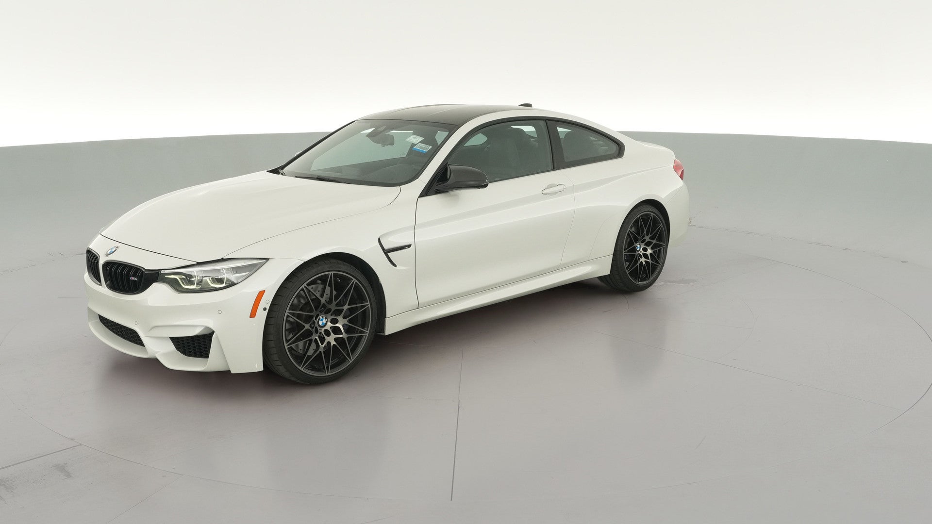 2018 BMW M4 vehicle photo