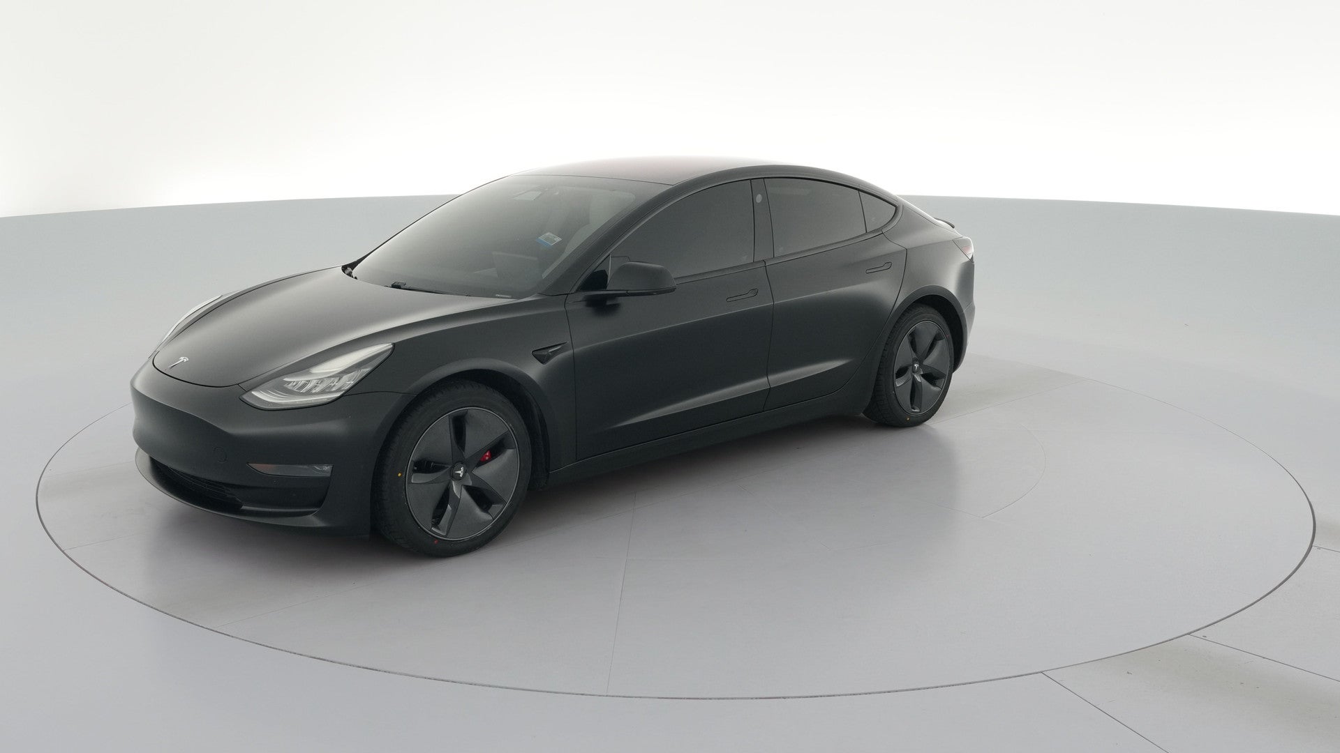 2018 Tesla Model 3 vehicle photo