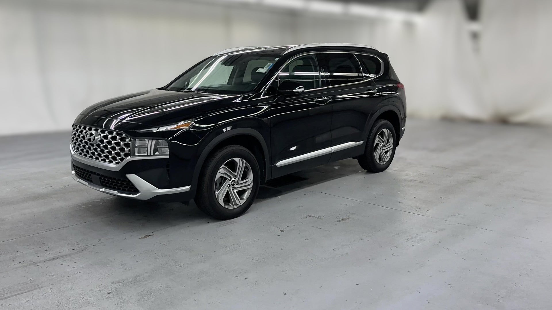 2021 Hyundai Santa Fe vehicle photo