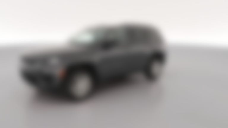2024 Jeep Grand Cherokee vehicle photo
