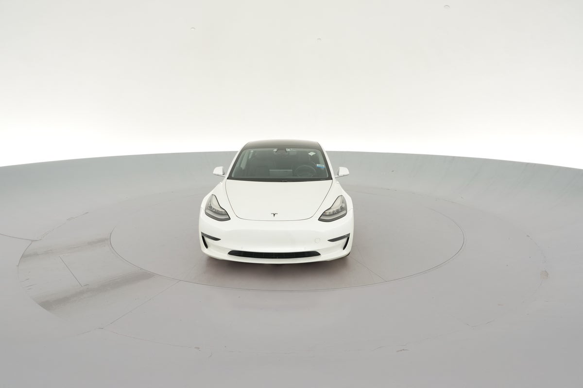 2020 Tesla Model 3 Long Range All-Wheel Drive in White — 360° view 1