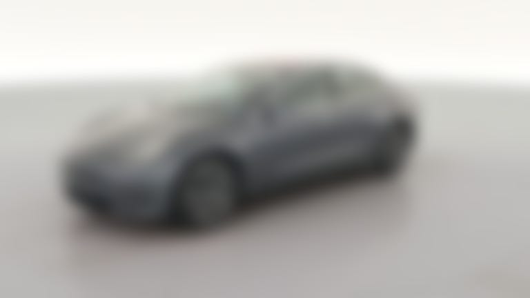 2018 Tesla Model 3 vehicle photo
