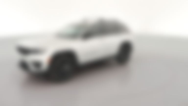 2025 Jeep Grand Cherokee vehicle photo