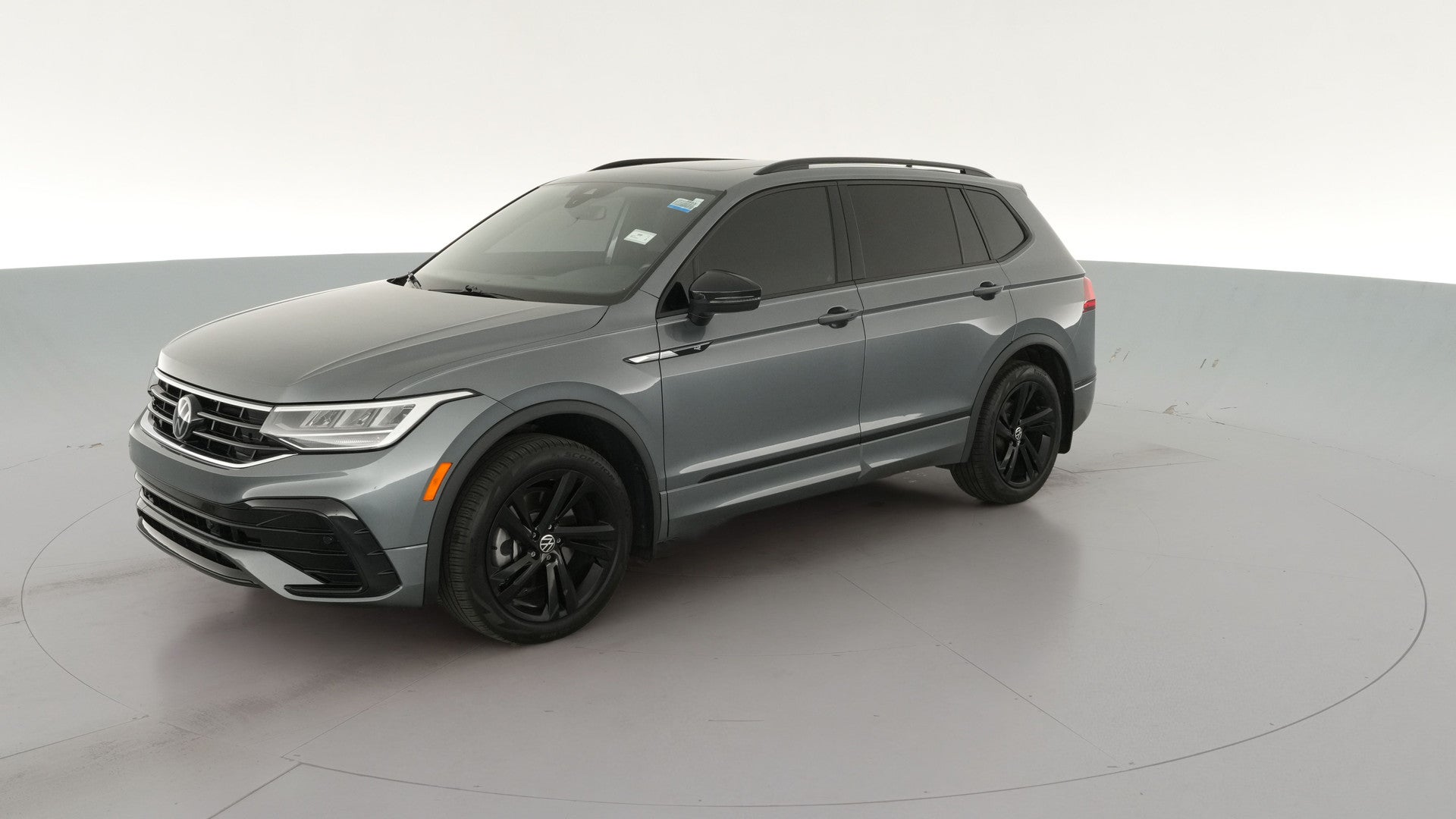 2024 Volkswagen Tiguan vehicle photo