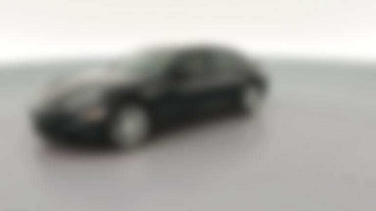 2017 Porsche Panamera vehicle photo