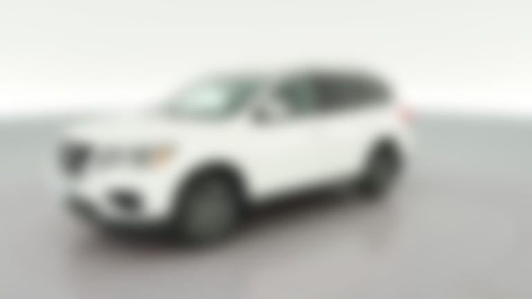 2018 Nissan Pathfinder vehicle photo
