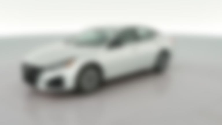 2024 Nissan Altima vehicle photo