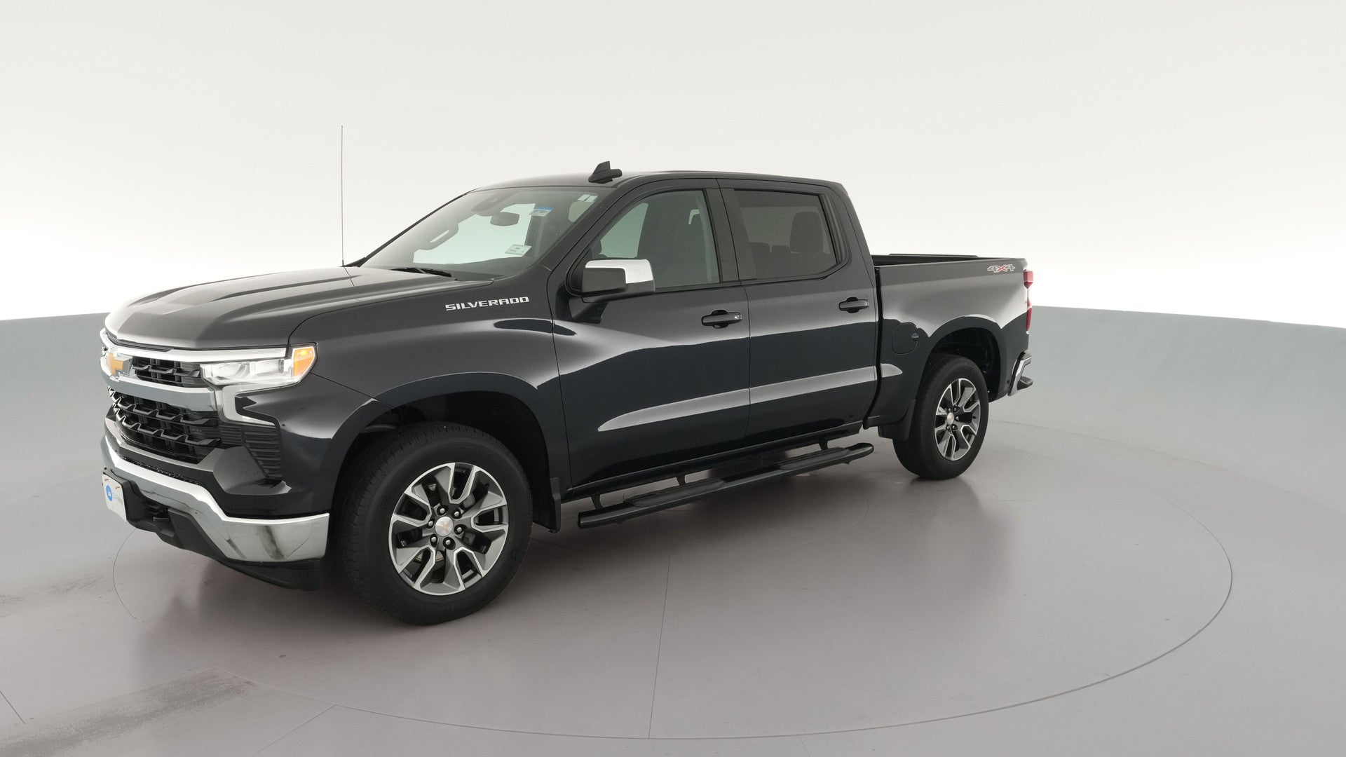 2024 Chevrolet Silverado 1500 Crew Cab vehicle photo