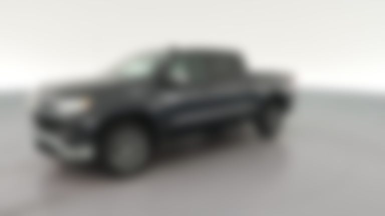 2024 Chevrolet Silverado 1500 Crew Cab vehicle photo