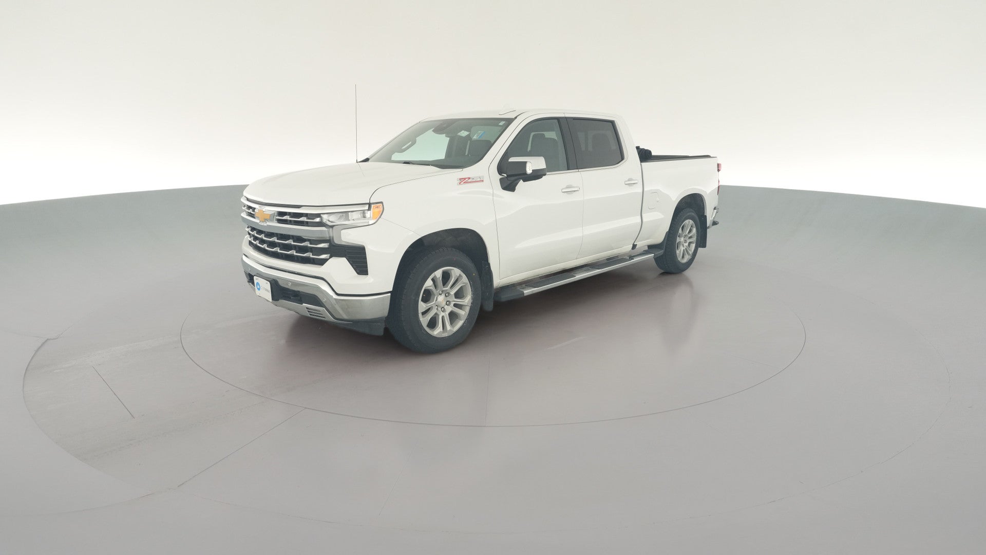 2023 Chevrolet Silverado 1500 Crew Cab vehicle photo