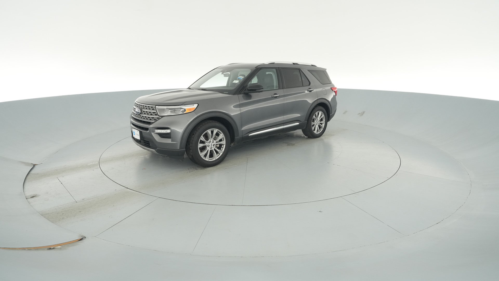 2021 Ford Explorer vehicle photo