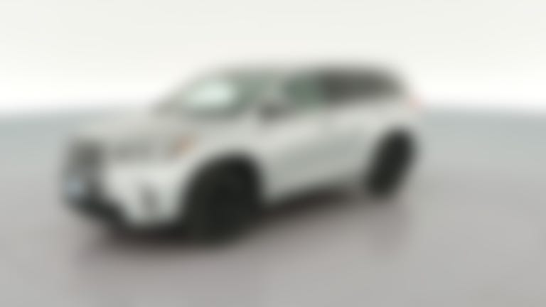 2018 Toyota Highlander vehicle photo
