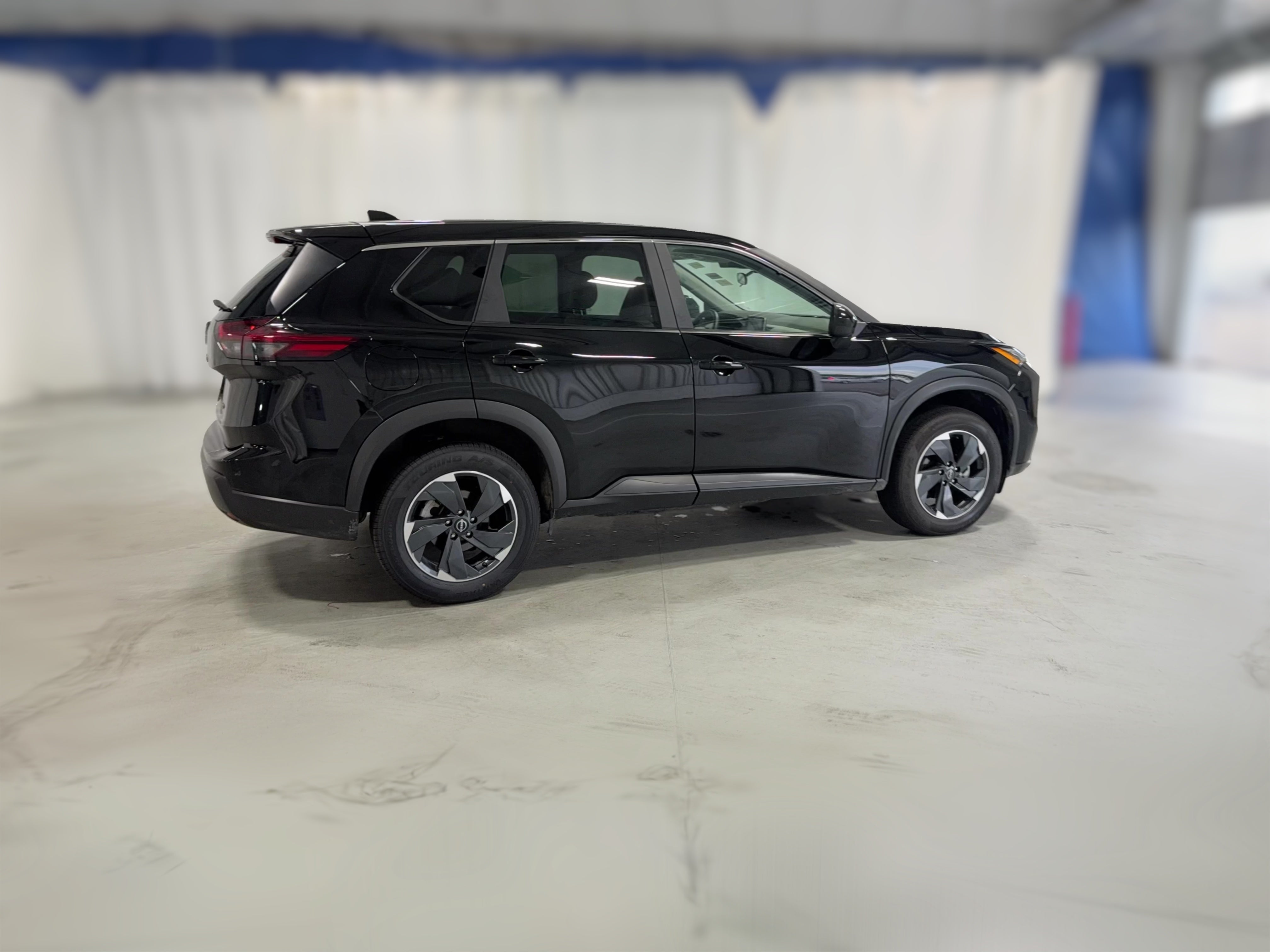 2025 Nissan Rogue SV - Photo 35