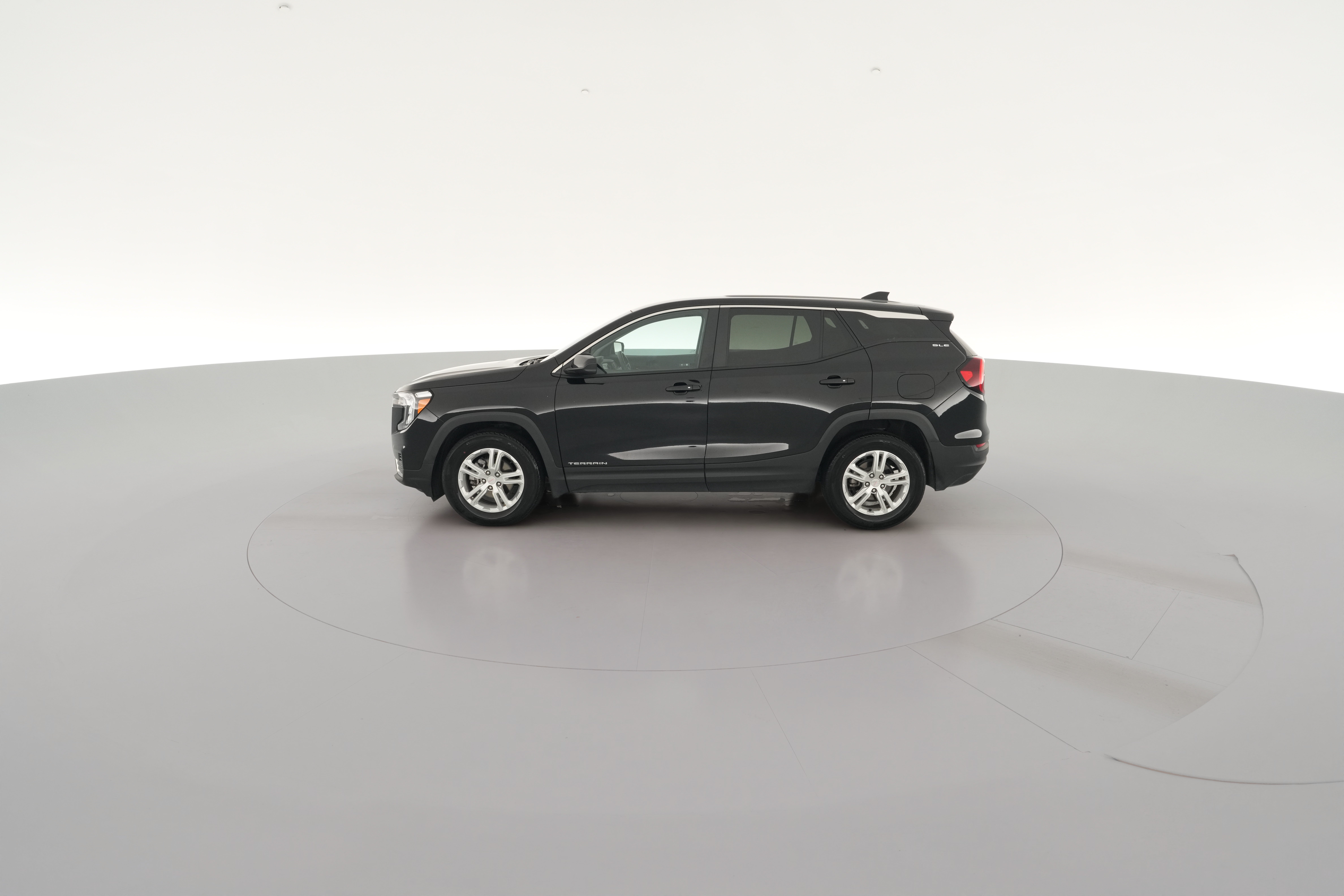 2024 GMC Terrain SLE - Photo 26