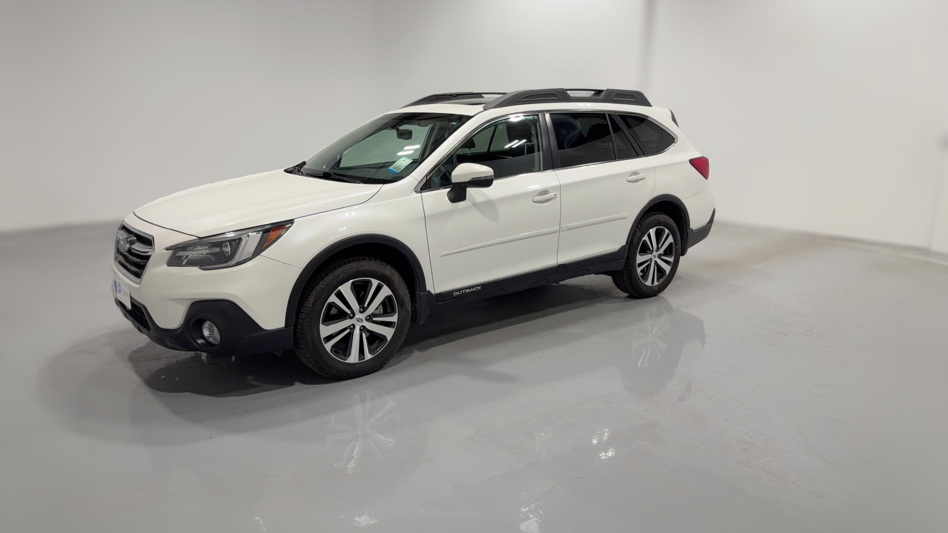 2018 Subaru Outback vehicle photo