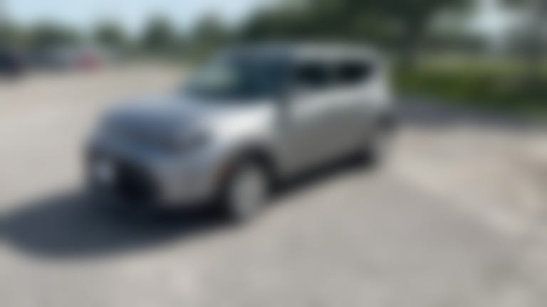 2025 Kia Soul vehicle photo