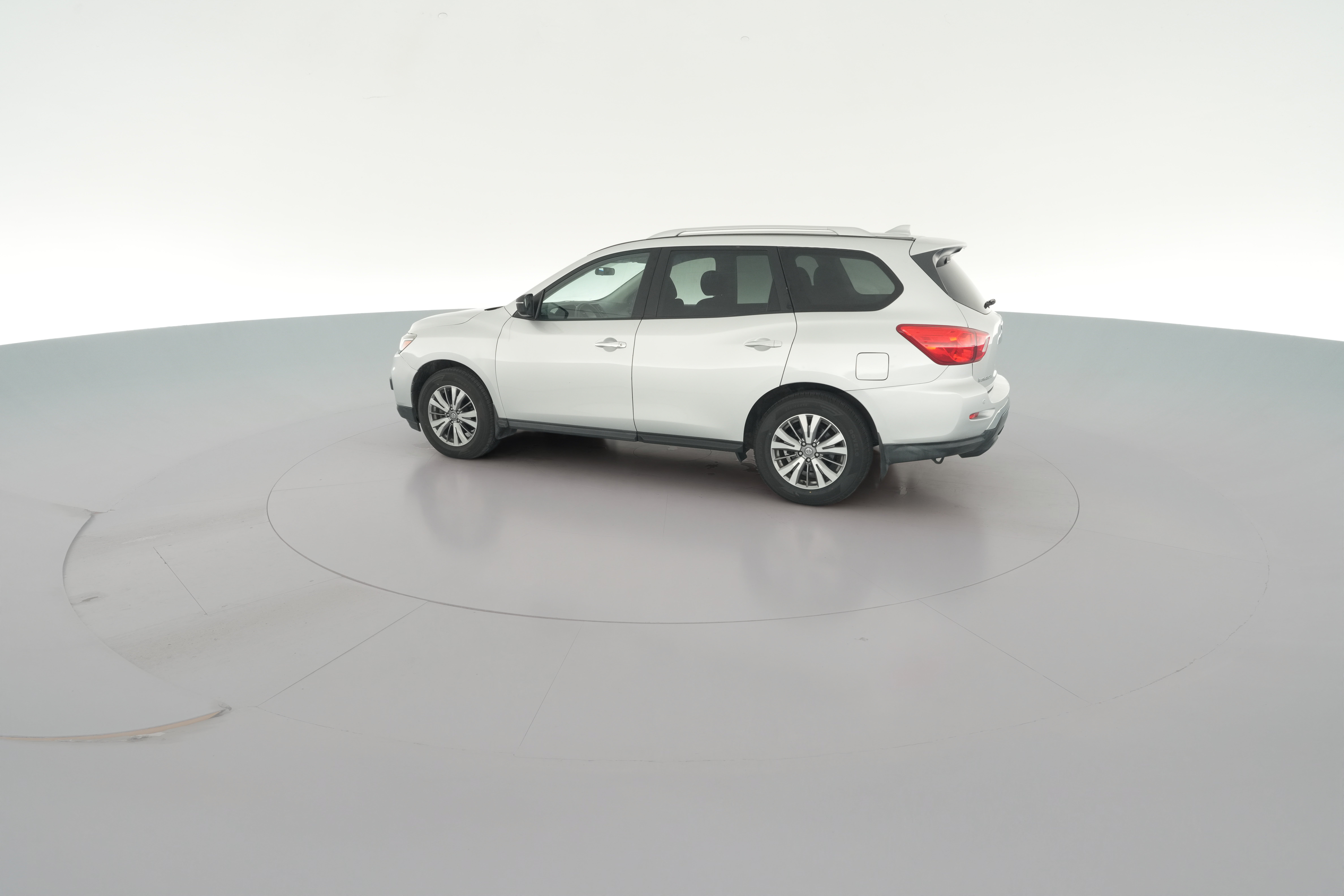 2019 Nissan Pathfinder S - Photo 26