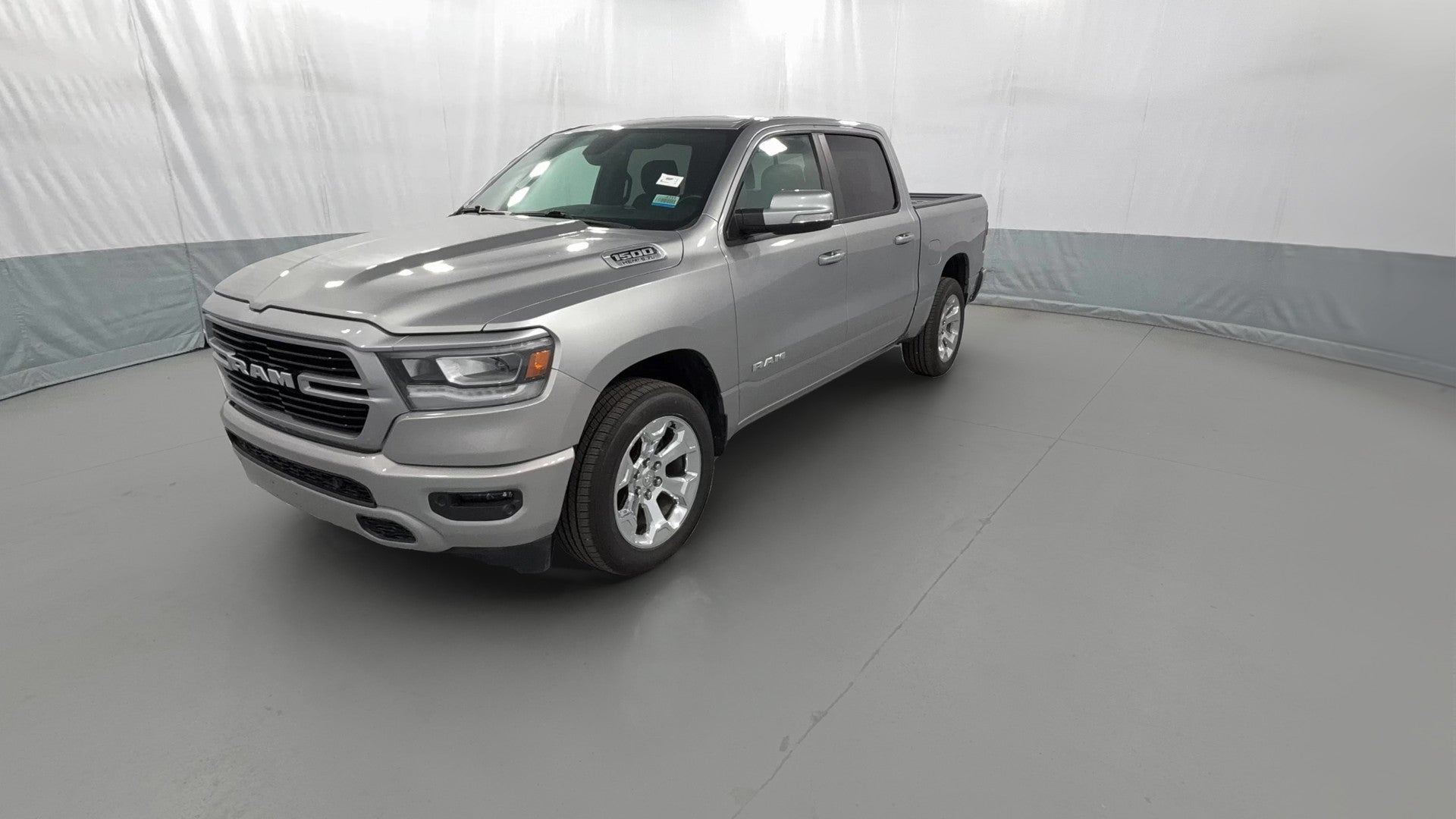 2020 Ram 1500 Crew Cab vehicle photo