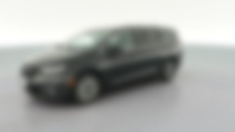 2024 Chrysler Pacifica Hybrid vehicle photo