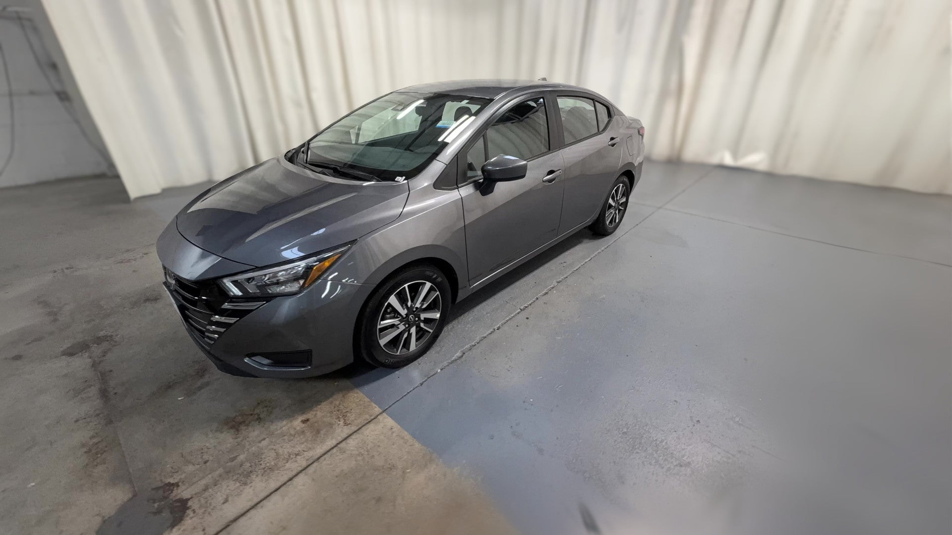 2025 Nissan Versa vehicle photo