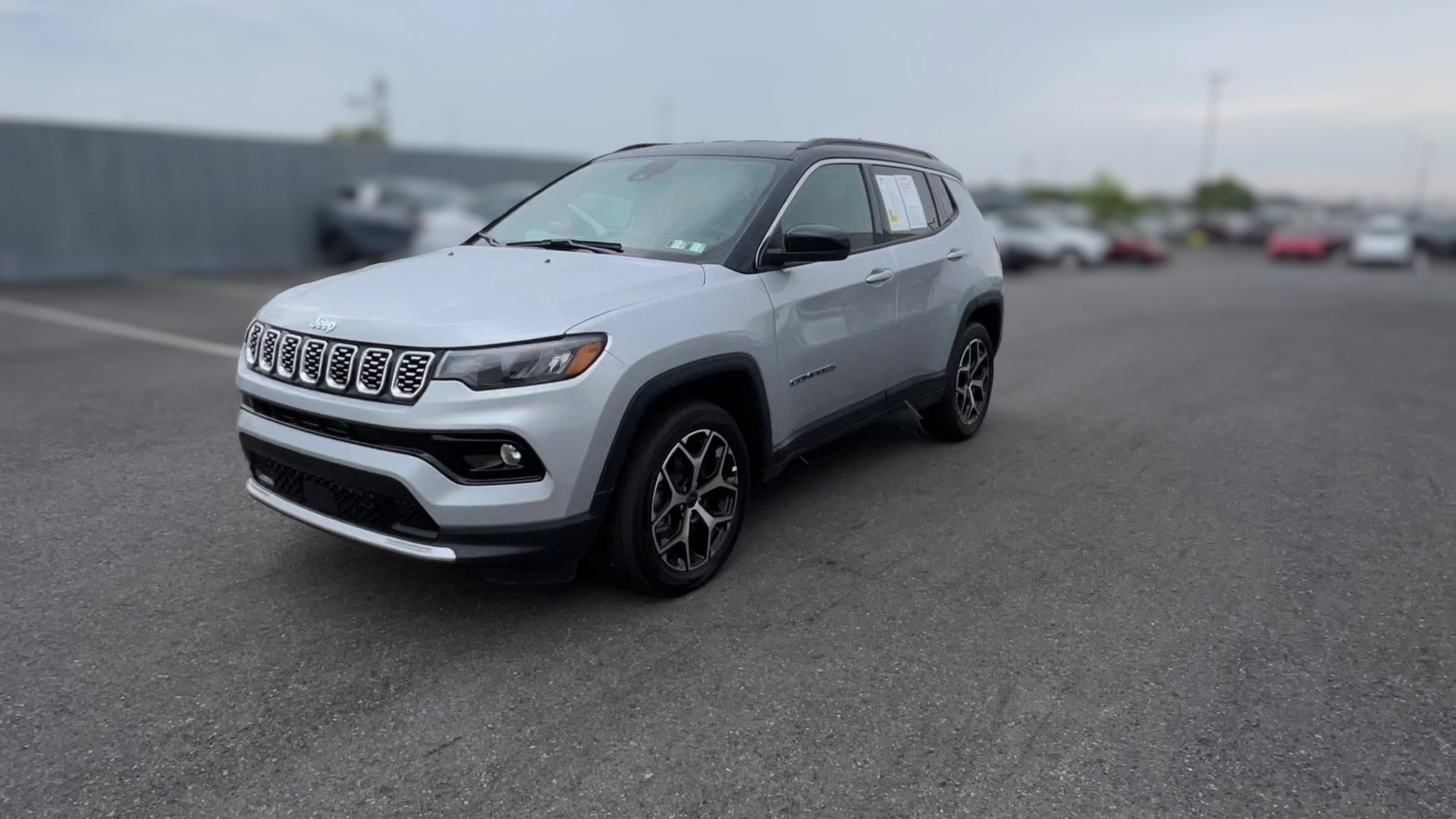 2025 Jeep Compass vehicle photo