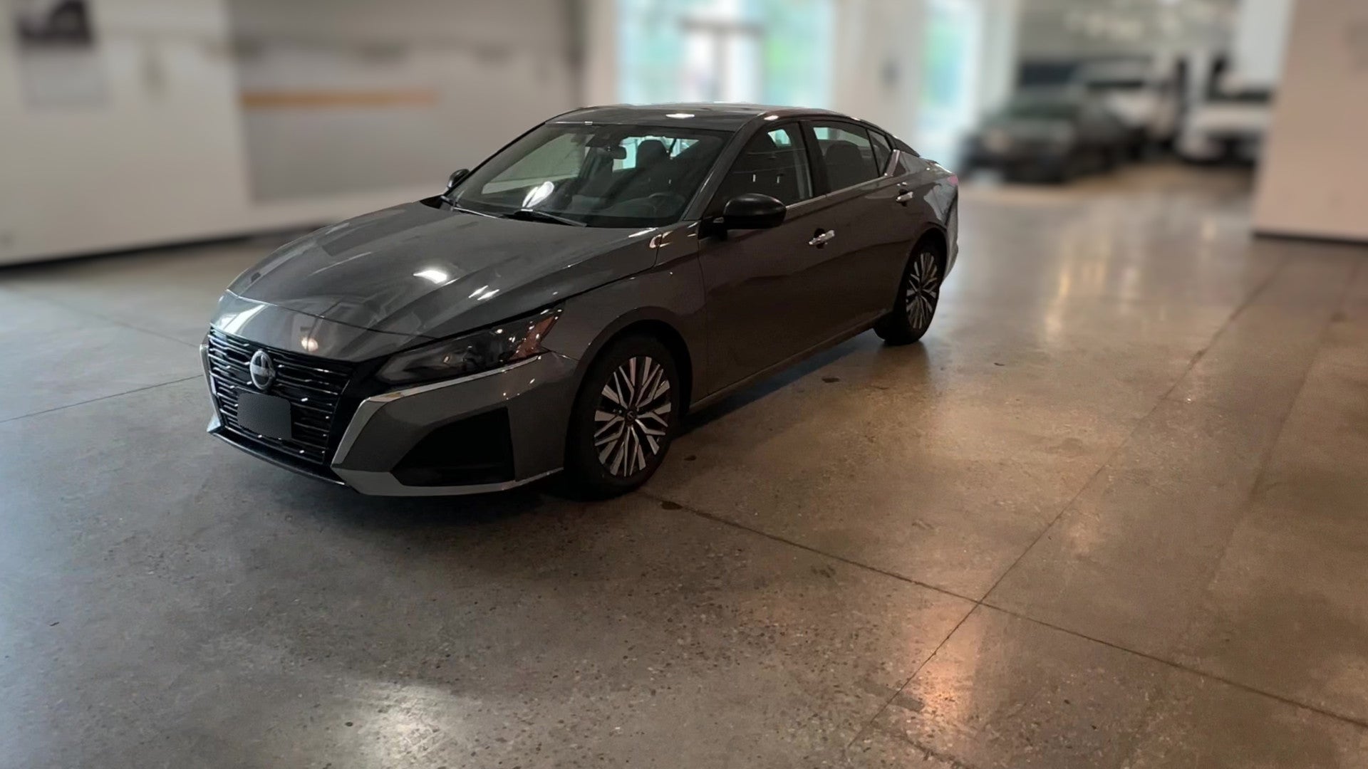 2025 Nissan Altima vehicle photo
