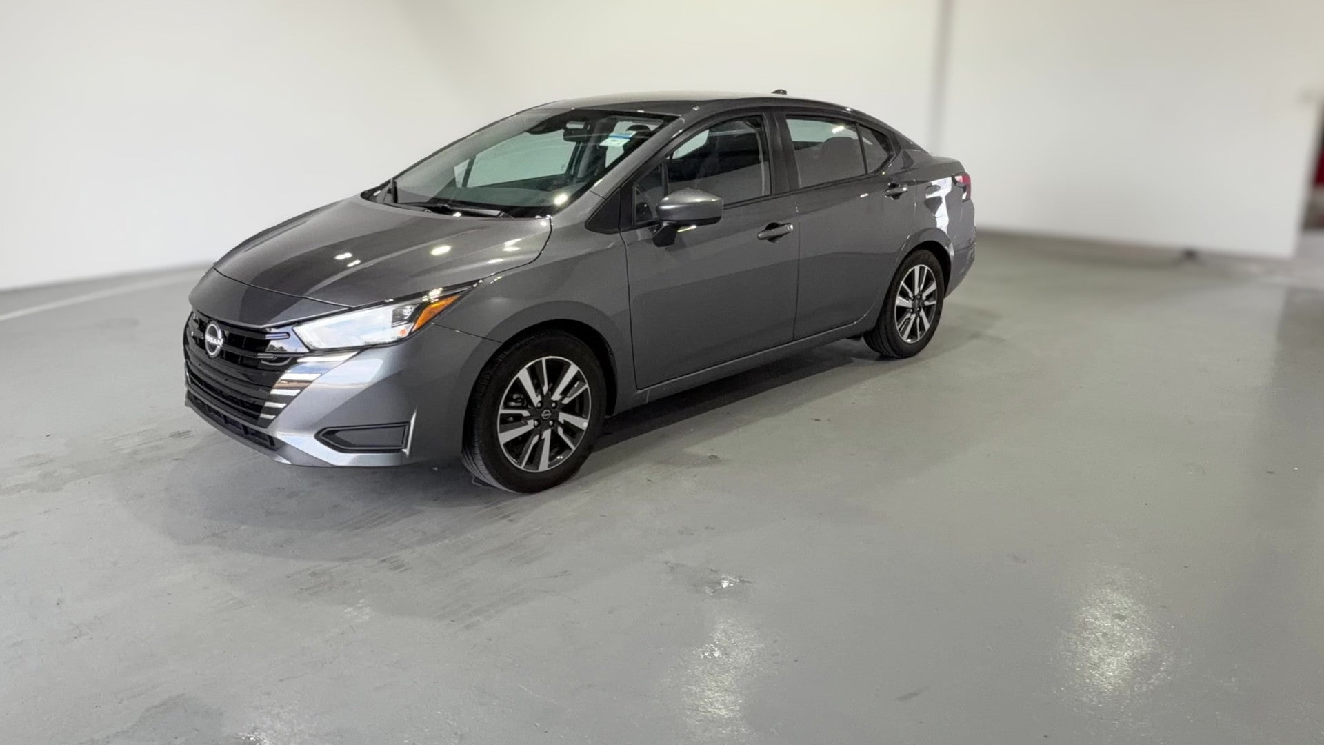 2025 Nissan Versa vehicle photo