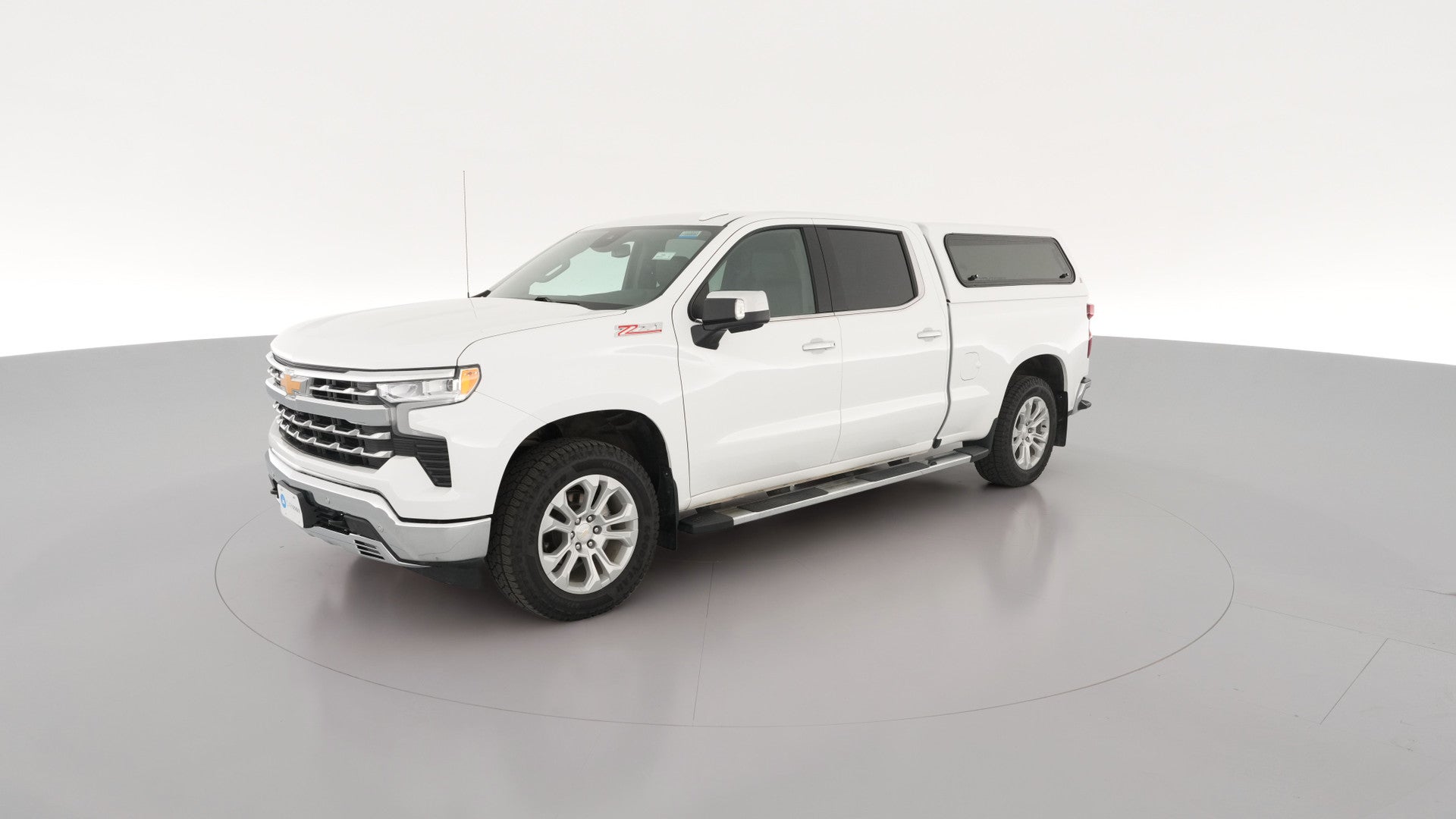 2024 Chevrolet Silverado 1500 Crew Cab vehicle photo