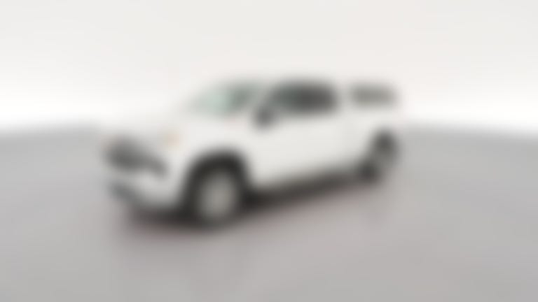 2024 Chevrolet Silverado 1500 Crew Cab vehicle photo