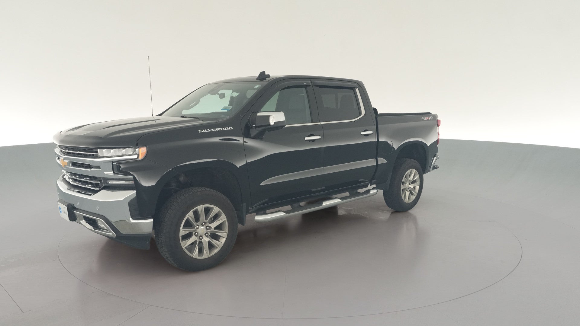 2019 Chevrolet Silverado 1500 Crew Cab vehicle photo