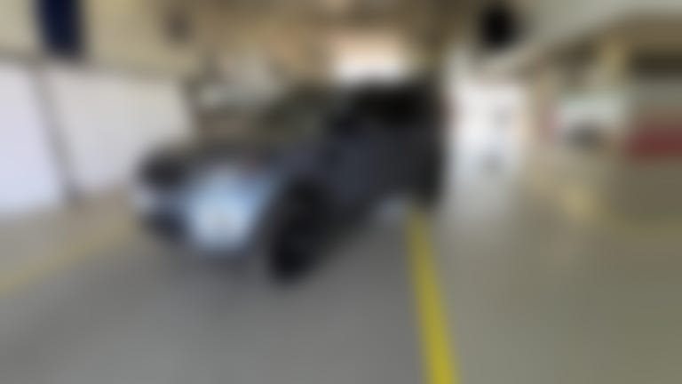 2019 Land Rover Discovery vehicle photo