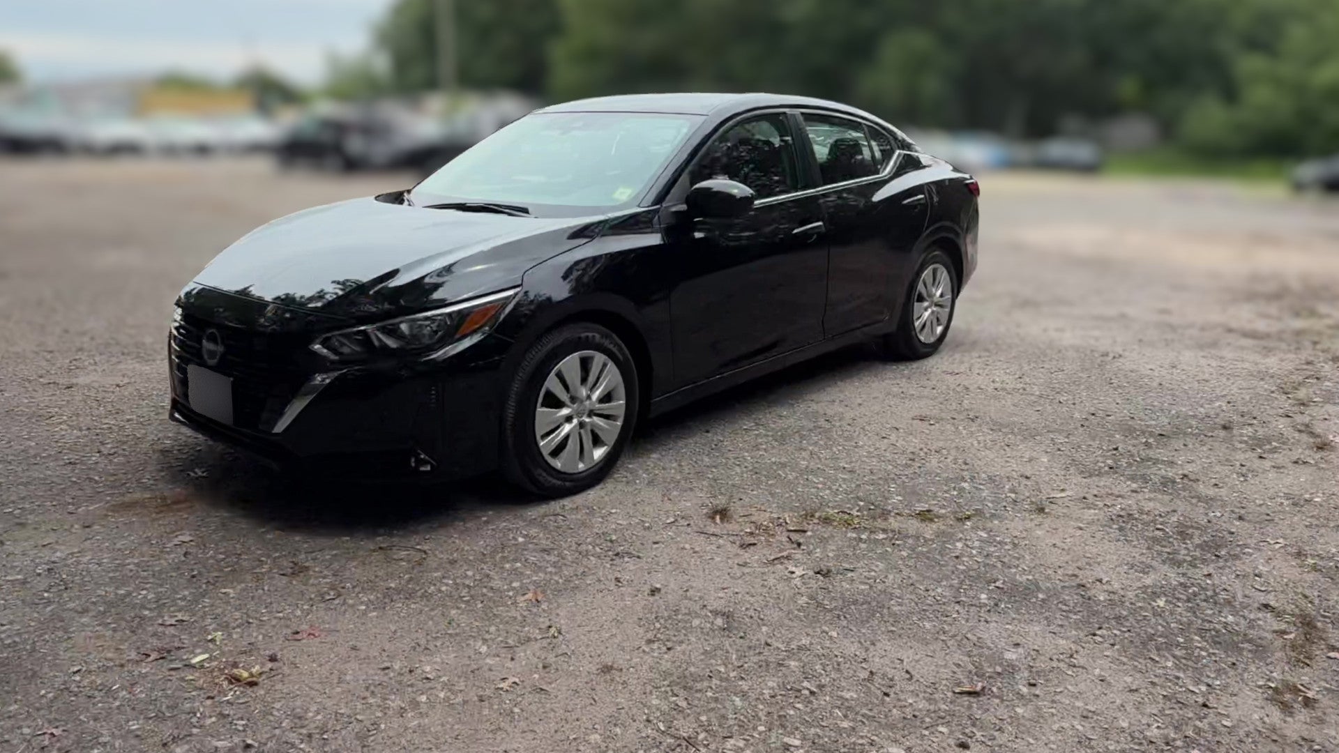 2025 Nissan Sentra vehicle photo