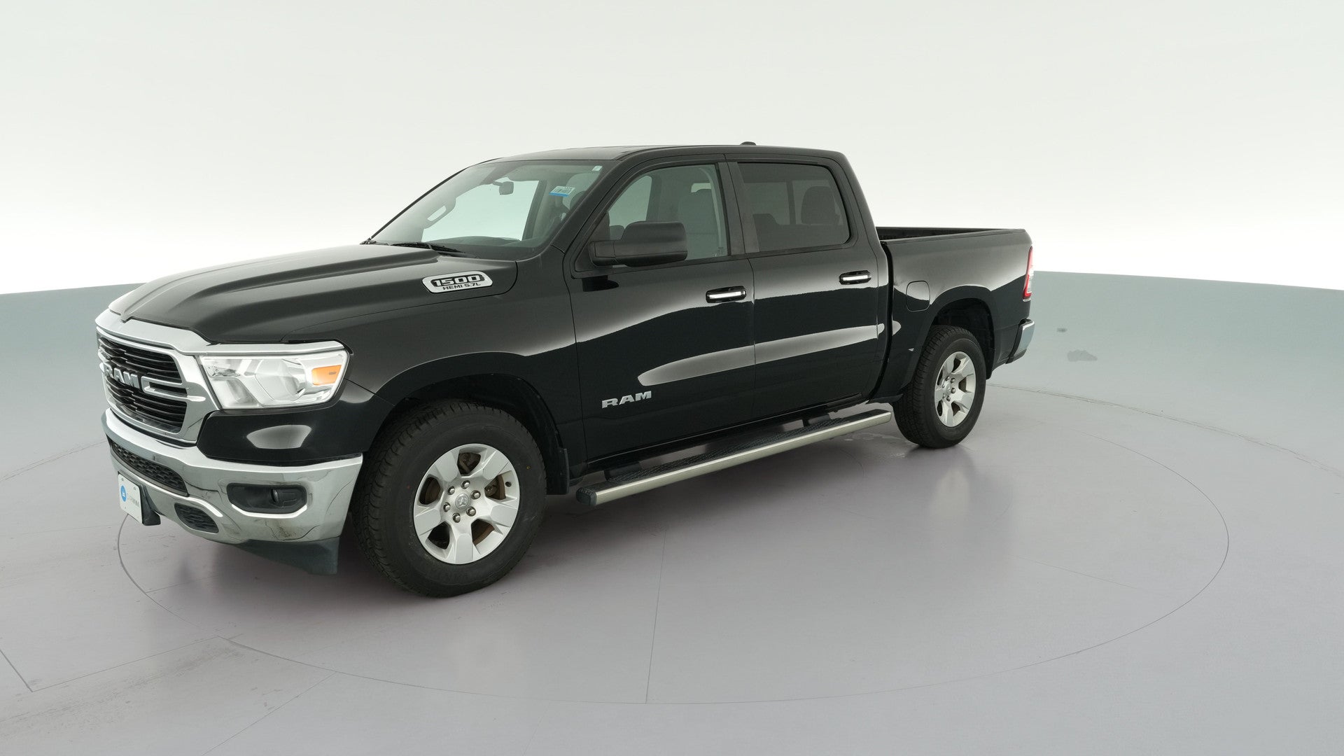 2019 Ram 1500 Crew Cab vehicle photo