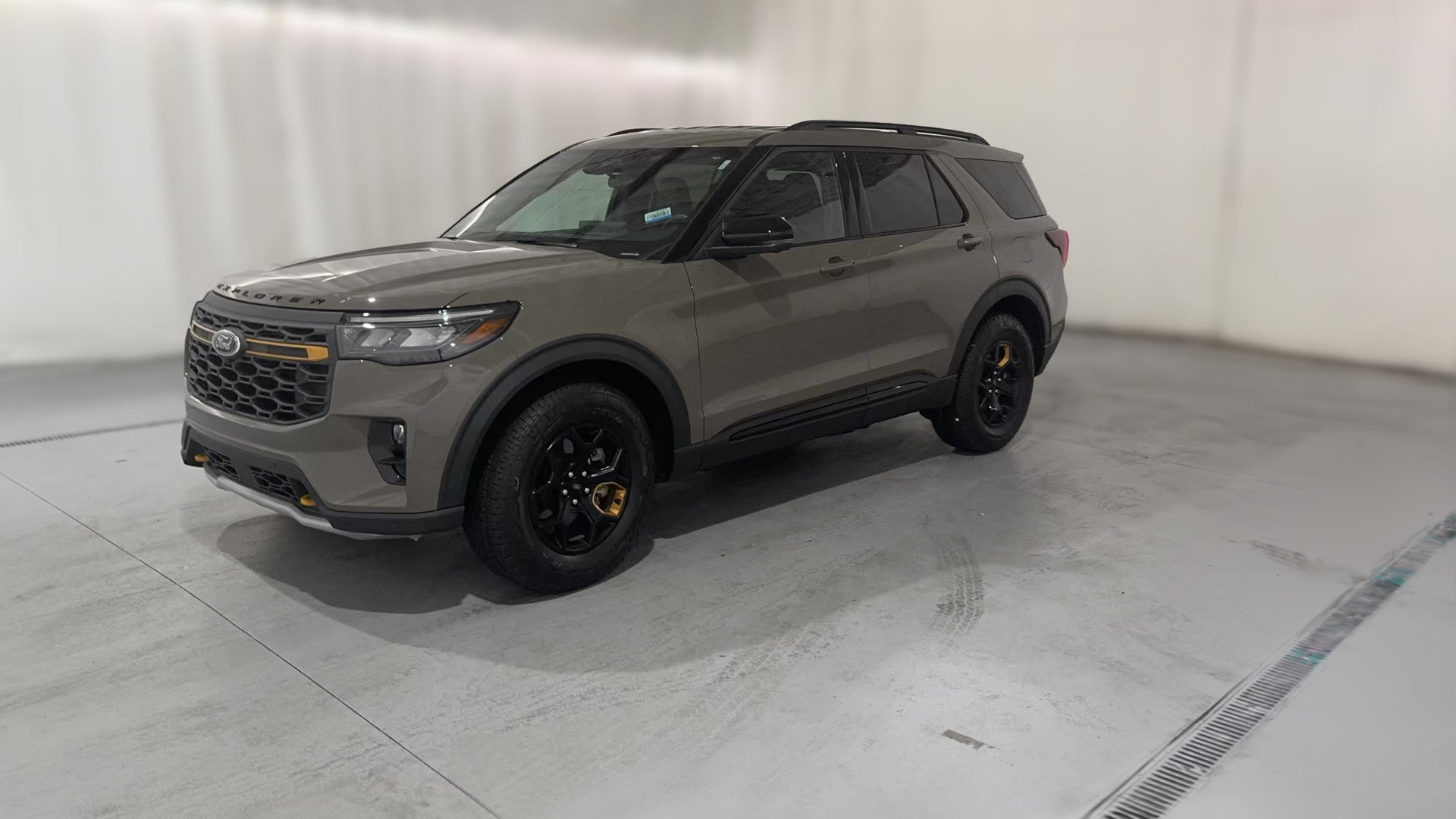 2026 Ford Explorer vehicle photo