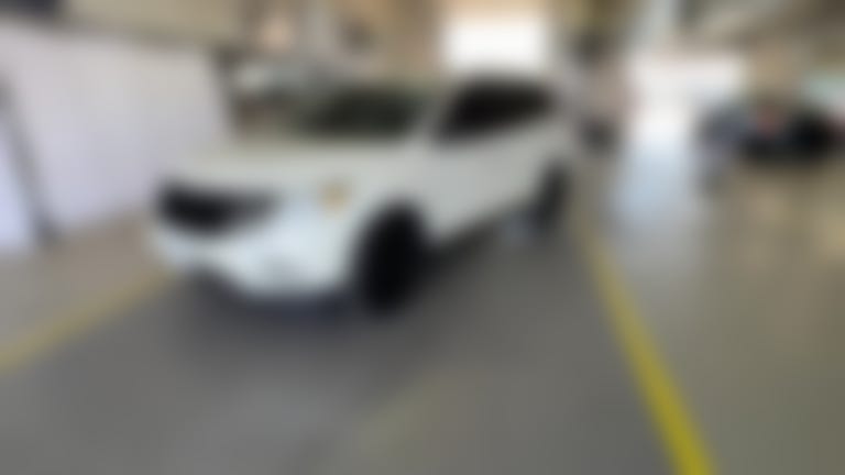 2015 Nissan Pathfinder vehicle photo
