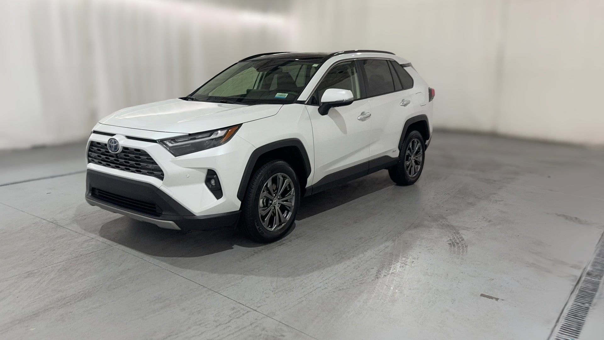 2024 Toyota RAV4 Hybrid vehicle photo