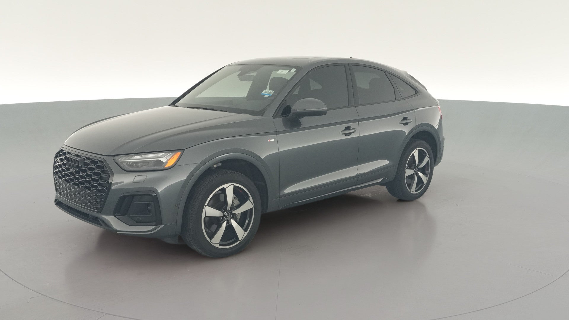 2023 Audi Q5 Sportback vehicle photo