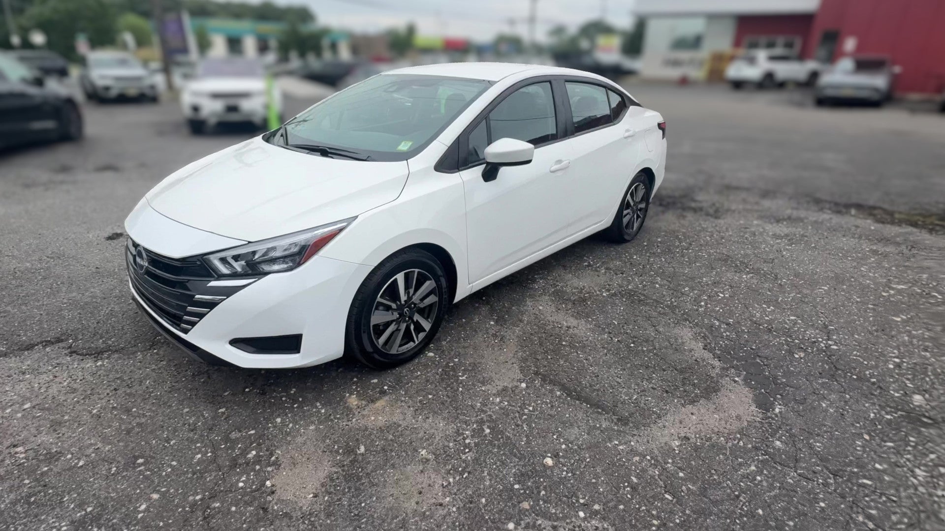 2025 Nissan Versa vehicle photo