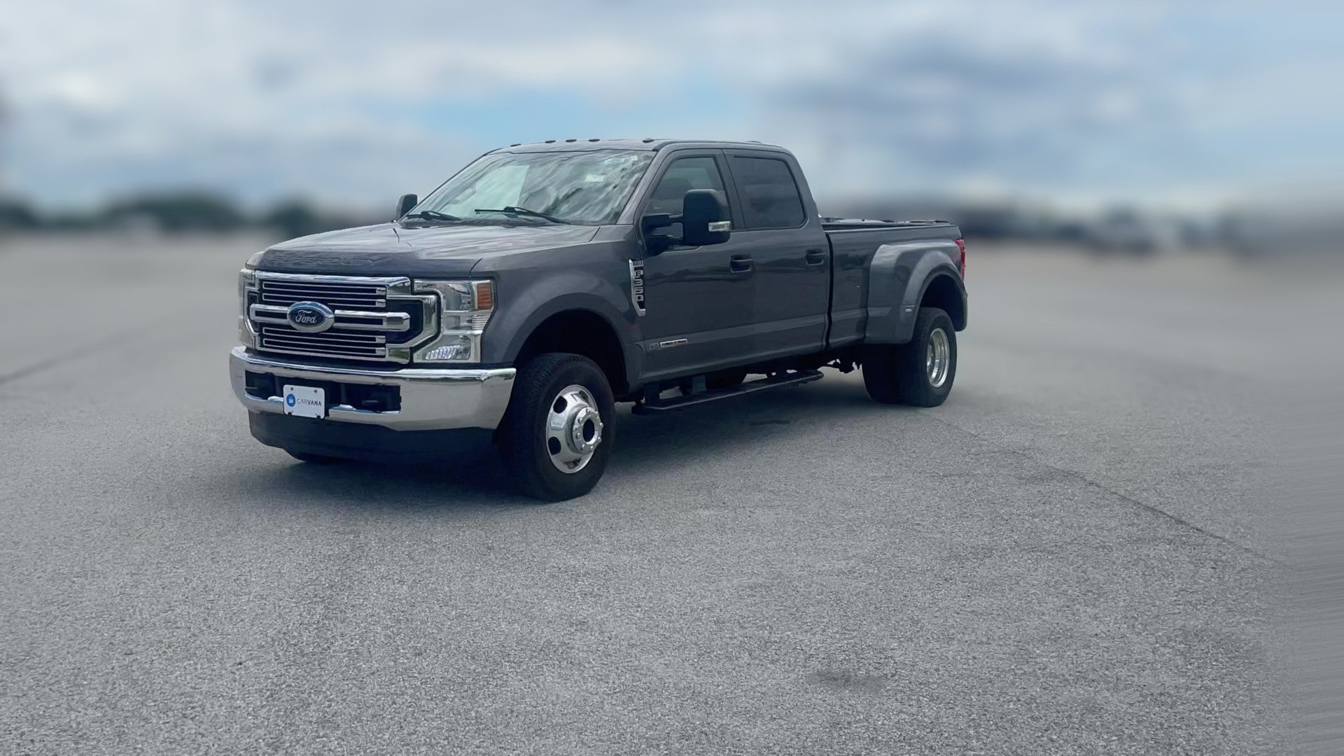 2022 Ford F350 Super Duty Crew Cab vehicle photo